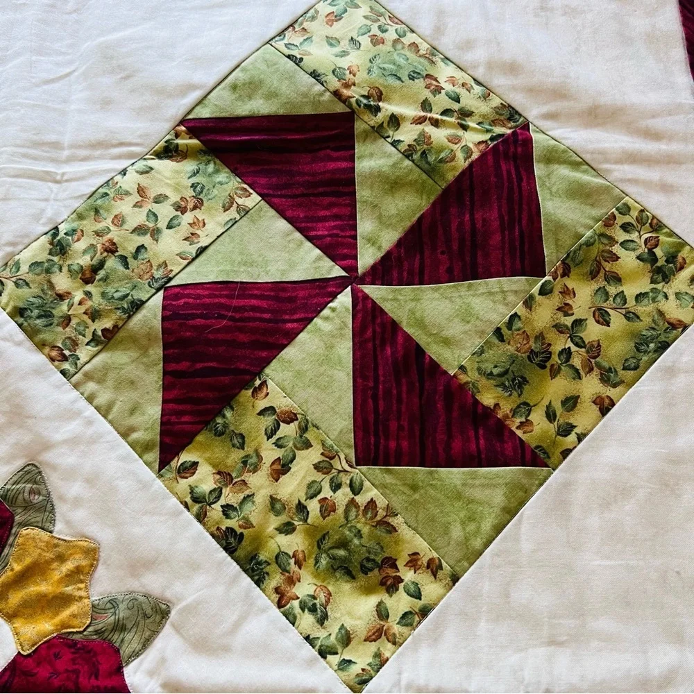 Handmade Patchwork Quilt with Appliqué 44”x44” Wall Hanging or Table Topper
